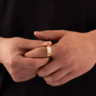 Mother of Pearl Bar Ring (Gold)