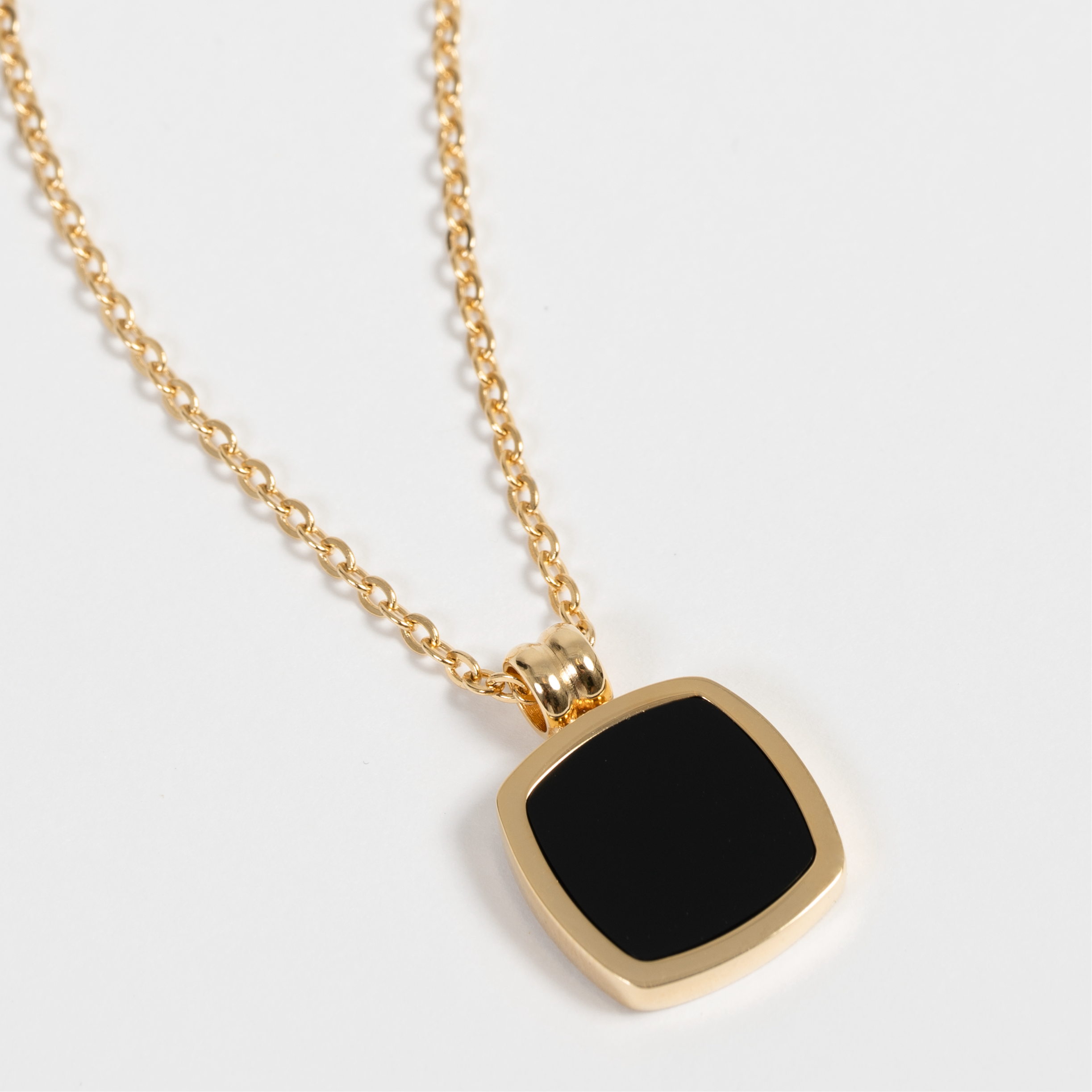 Onyx (Gold) – KY9 JM Onyx (Gold) – KY9 JM