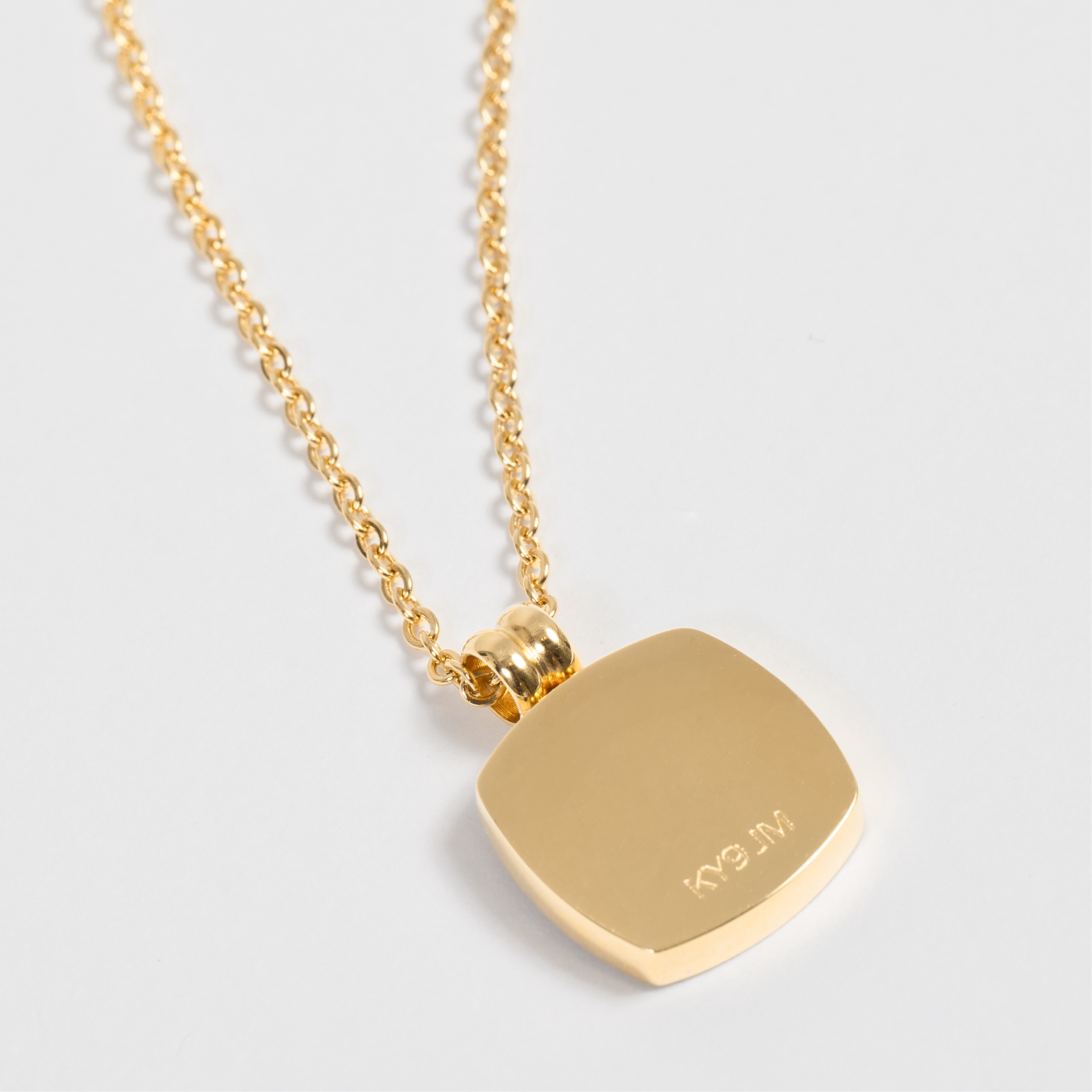 Onyx (Gold) – KY9 JM Onyx (Gold) – KY9 JM