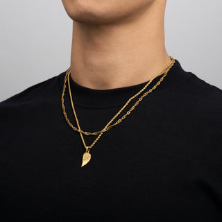 Pendant × Chain (Gold)