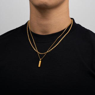 Pendant × Chain (Gold)