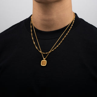 Pendant × Chain (Gold)