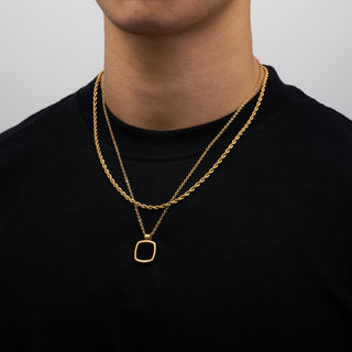 Pendant × Chain (Gold)
