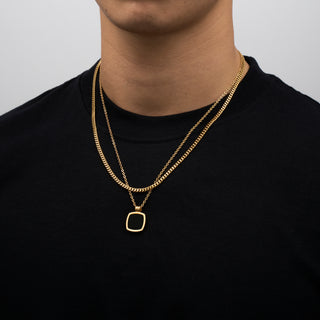 Pendant × Chain (Gold)