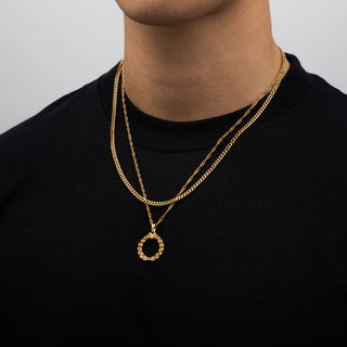 Pendant × Chain (Gold)