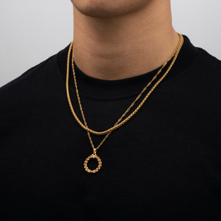 Pendant × Chain (Gold)